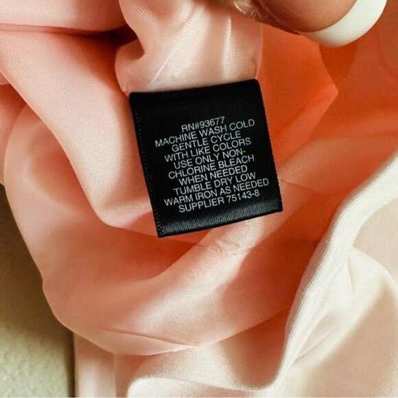 Liz Claiborne Career Pink Blazer Notched Lapel and Fitted Silhouette Size Small - Picture 7 of 9